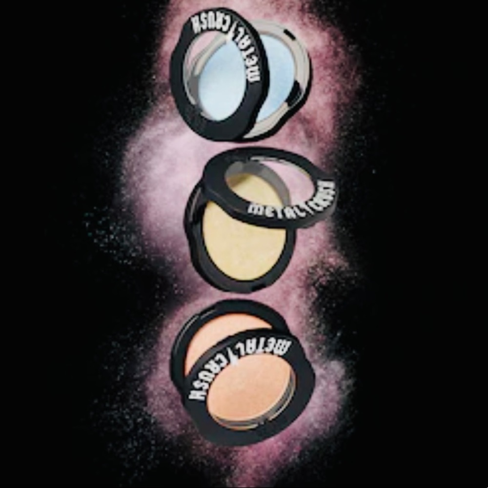 🎊HP🎊New Kat Von D Metal Crush Extreme Highlighter - Picture 5 of 16